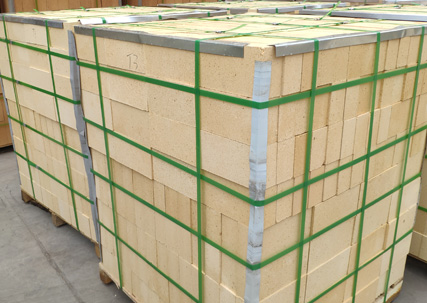 How to improve the thermal shock resistance of high alumina bricks?